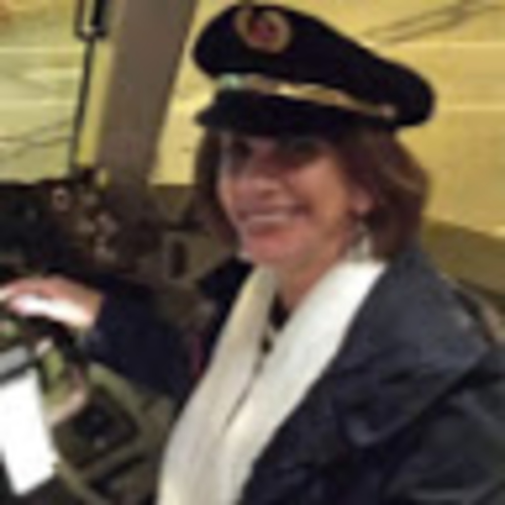 Meet your Posher, Marcela